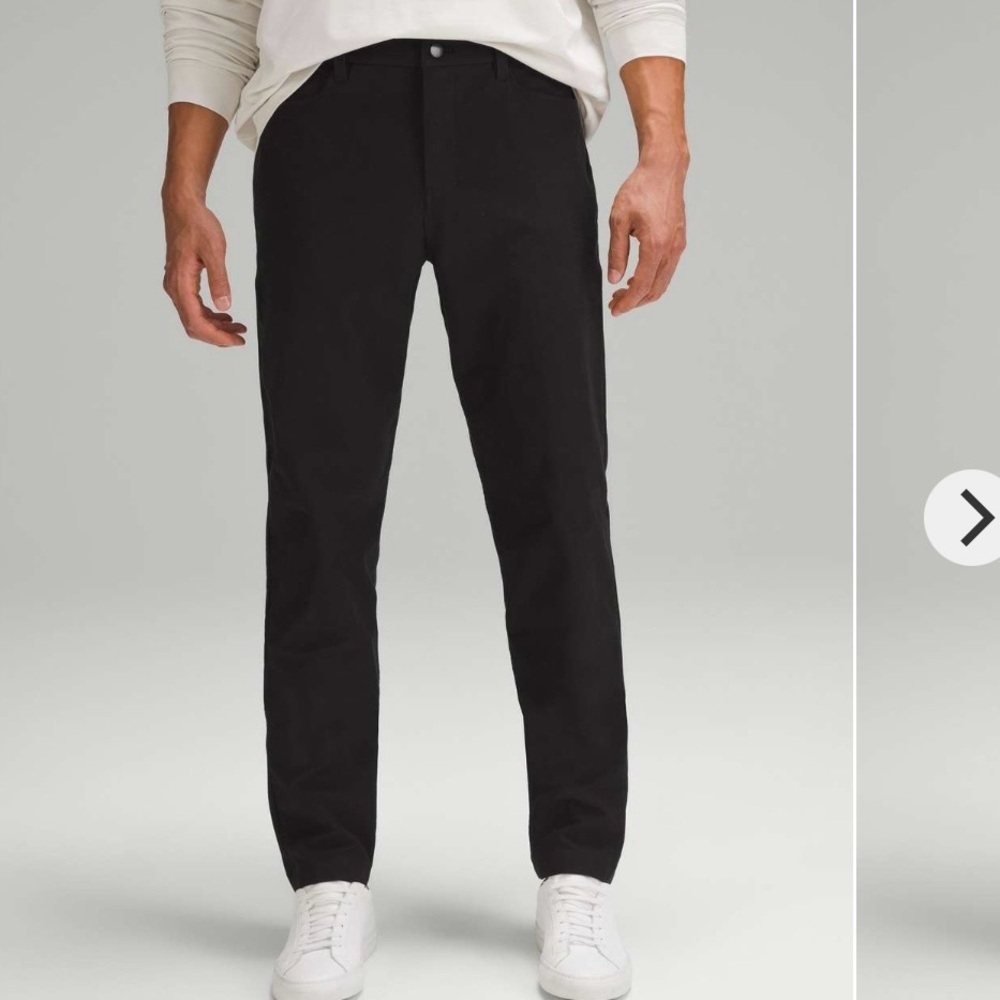 NWOT Lululemon ABC Classic-Fit Pant 34" *Utilitech
Black